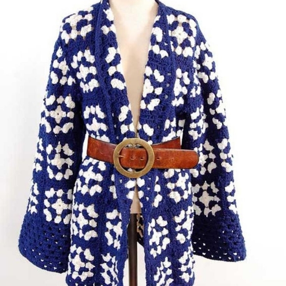 Navy blue and white Granny square vintage card… - Picture 2 of 9